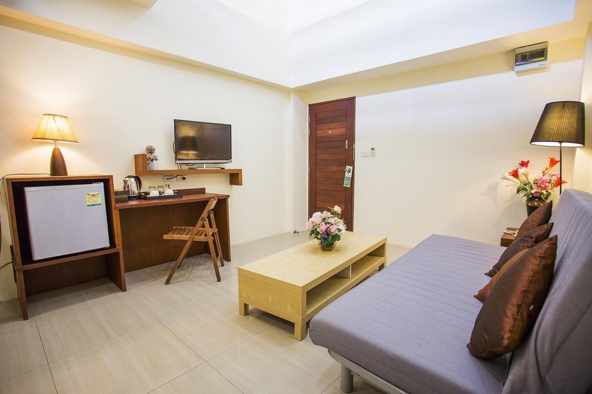 The Loft Resort Bangkok Exteriör bild