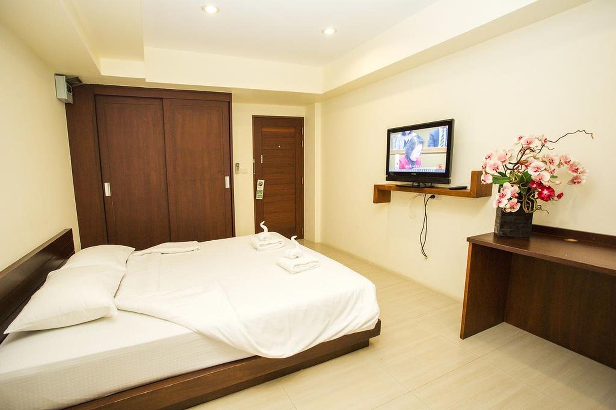 The Loft Resort Bangkok Exteriör bild