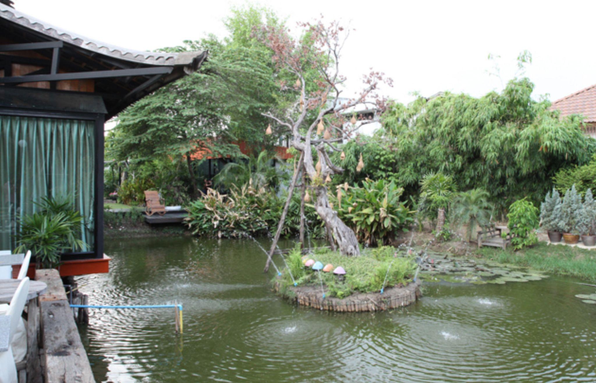 The Loft Resort Bangkok Exteriör bild