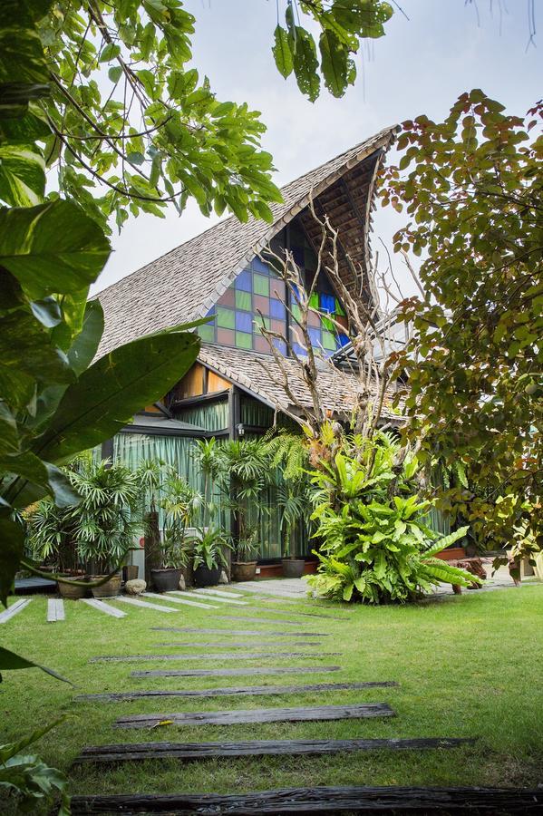 The Loft Resort Bangkok Exteriör bild